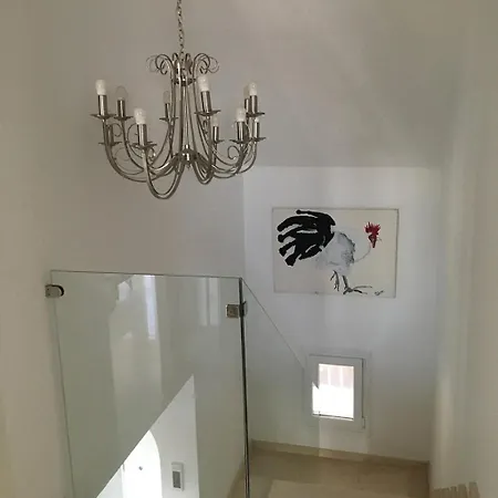 House El Saladillo * Εστεπόνα