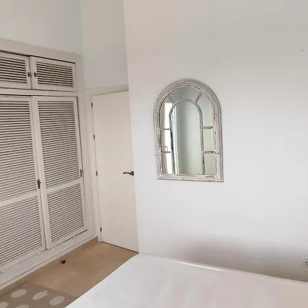 House El Saladillo * Εστεπόνα